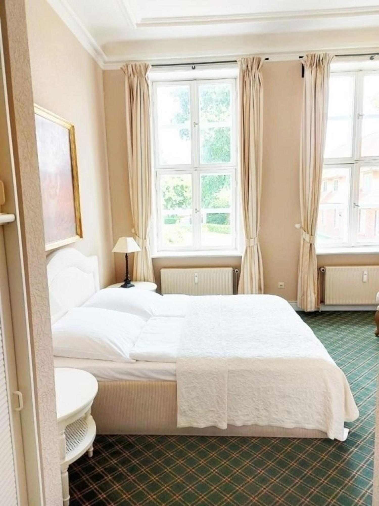 Herrenhaus Appartement 4 Luedersburg Esterno foto